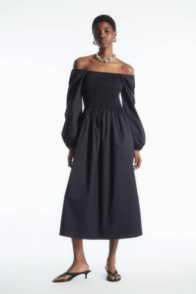 The black linen dress from COS is romantic and sexy -MegaloPreneur